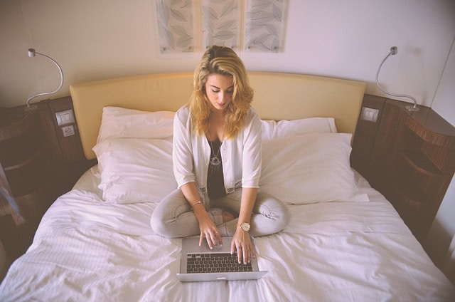 From Anywhere to Everywhere: The Power of a Virtual Business Address